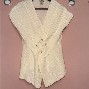 Escio Women's Cream Pullover V Neck Sweater Vest Knit Woven Front Top